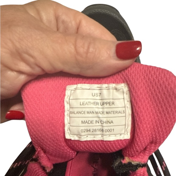 Bearpaw women’s Ladies Corsica 3 1/2" Hiking ankle boot Waterproof, size 7 - Picture 13 of 15